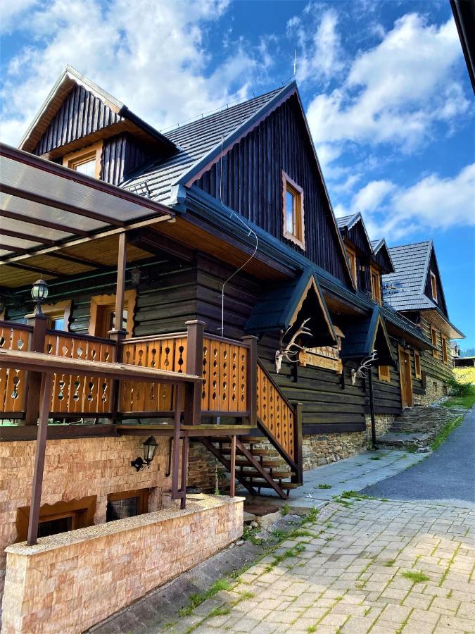 Vila Diana Ждяр Экстерьер фото